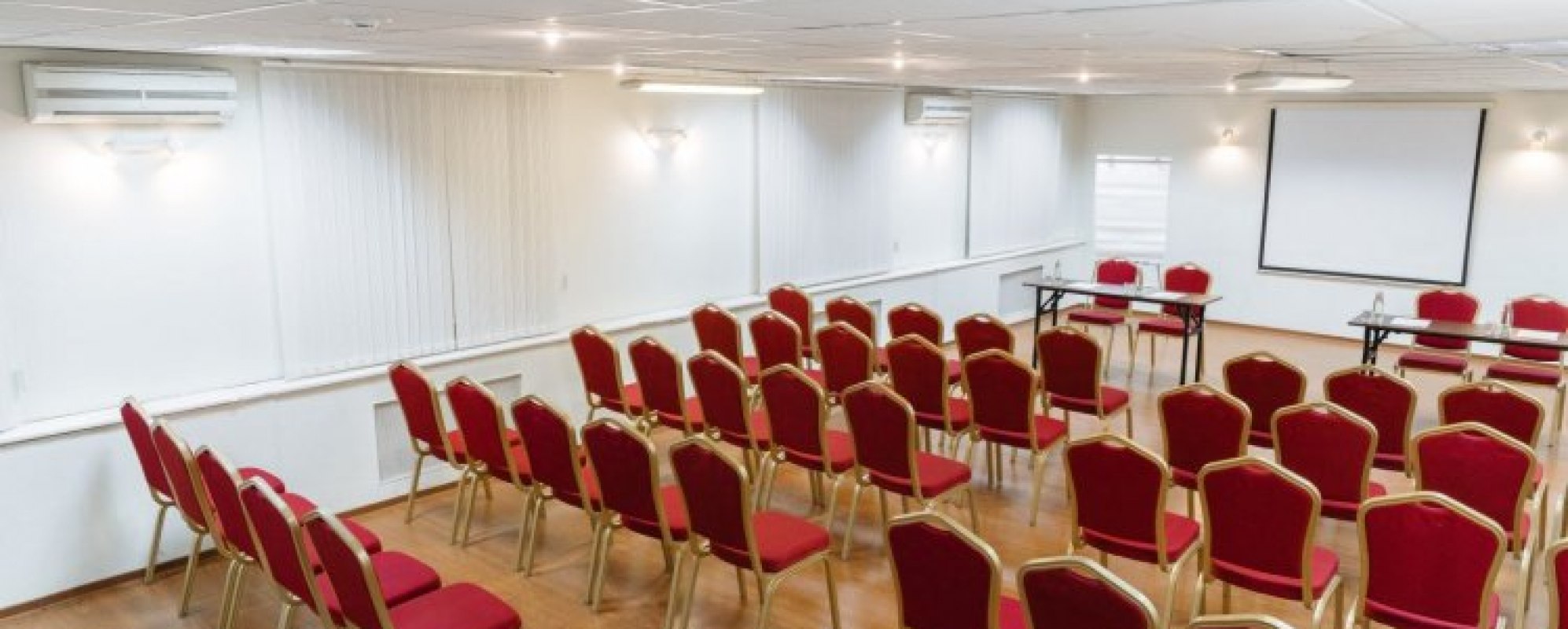 Фотографии конференц-зала Средний