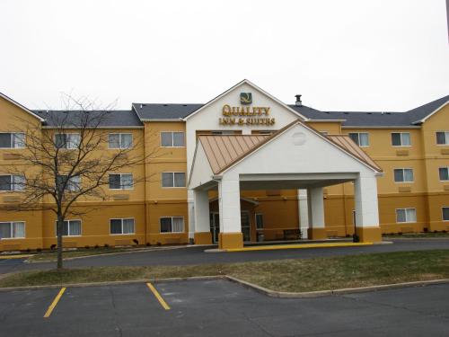 Фотография гостиницы Quality Inn & Suites