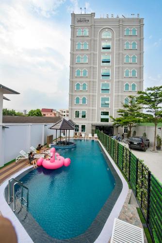 Фотография гостиницы Urbanite Hotel