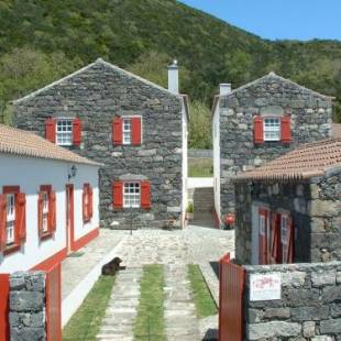 Фотографии гостевого дома 
            Casal do Vulcão