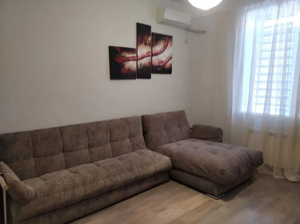 Фотография квартиры Квартира с высокими потолками в центре Волгограда