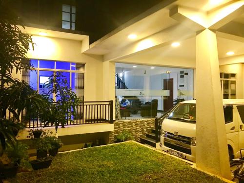 Фотография мини отеля Mountain White Villa by Sunrise