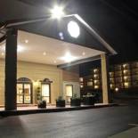 Фотография гостиницы Grand View Inn & Suites