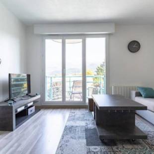 Фотографии мини отеля
Le Baudelaire - Cosy Studio et Parking à Grenoble