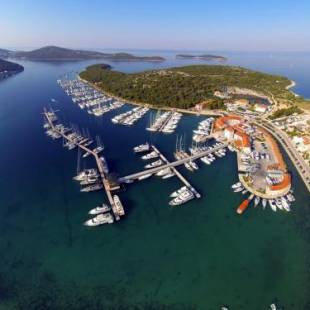 Фотография гостиницы Marina Frapa Resort Rogoznica