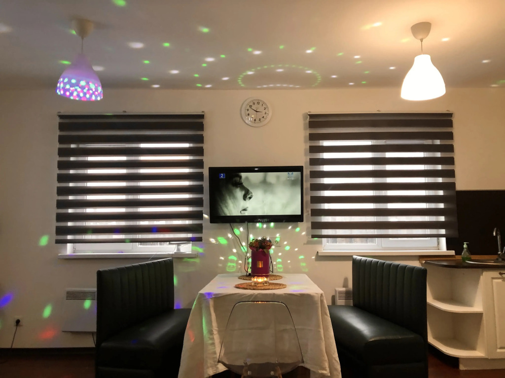 Фотография Коттеджа Частный дом Праздничный Коттедж в Центре Города