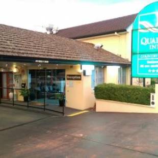 Фотографии мотеля
Country Plaza Motel