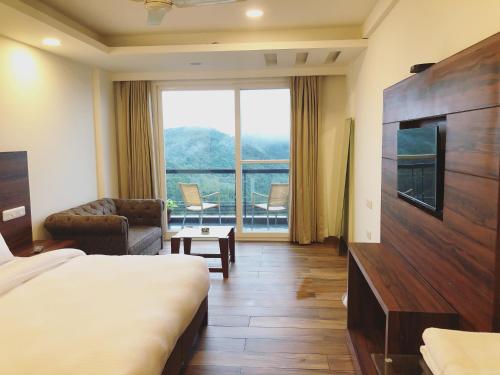 Фотография гостиницы Hotel Chail Residency