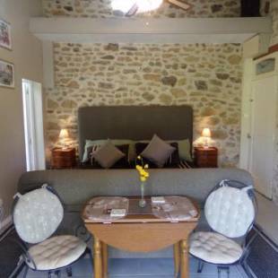 Фотографии мини отеля
Chambre d’hôte - Ilse's Garden Chair