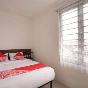 Фотографии гостиницы
OYO 2183 Cibeureum Residence