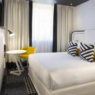 Фотографии гостиницы 
            Hotel Ekta Champs Elysées