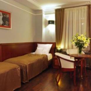 Фотографии гостиницы
Hotel Victoria