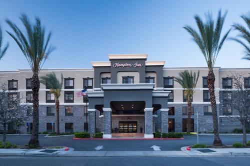 Фотография гостиницы Hampton Inn Los Angeles Orange County Cypress