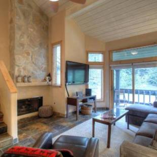 Фотографии гостевого дома
127 Ridgepoint Townhouse