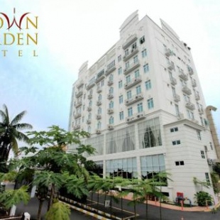 Фотография гостиницы Crown Garden Hotel