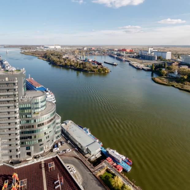 Фотографии квартиры
Апартаменты LUX с видом на ДОН №24