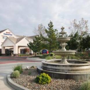 Фотографии гостиницы
Fairfield Inn Vacaville