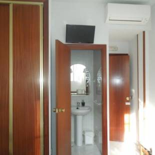 Фотографии гостевого дома
Pension Cuatro Torres