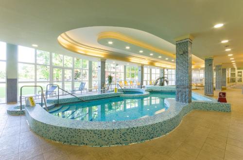 Фотография гостиницы Hunguest Hotel Apollo