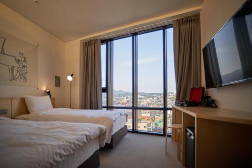 Фотография гостиницы Glue Hotel