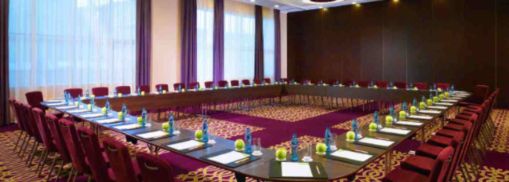 Фотография конференц-зала Гранд Кортъярд II