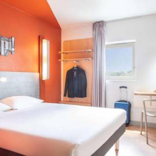 Фотографии гостиницы 
            ibis budget Grigny Centre
