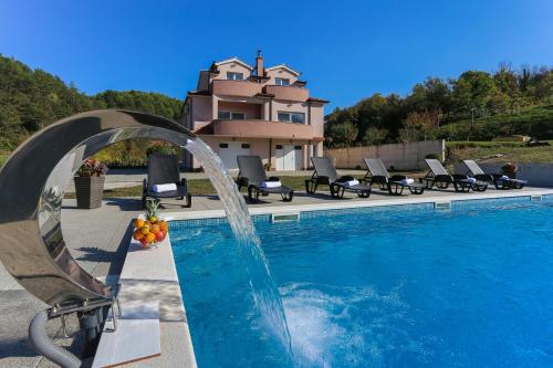 Фотография гостевого дома Green Paradise Estate Trilj