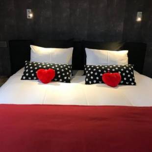 Фотографии мини отеля
"Un matin au jardin"