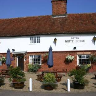 Фотографии мини отеля
Sibton White Horse Inn