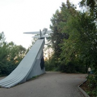 Фотография достопримечательности Памятник Ил-2