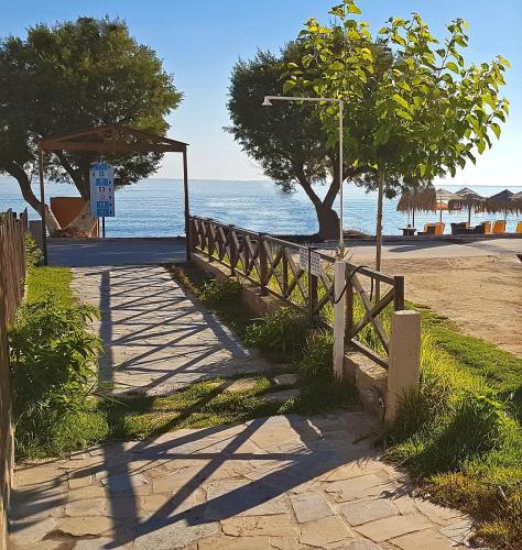 Фотография апарт отеля Akti Galinis