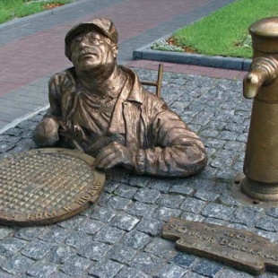 Фотография памятника Памятник водопроводчику
