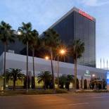 Фотография гостиницы Hilton Los Angeles Airport