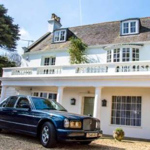 Фотографии мини отеля 
            Cedar House Boutique B&B