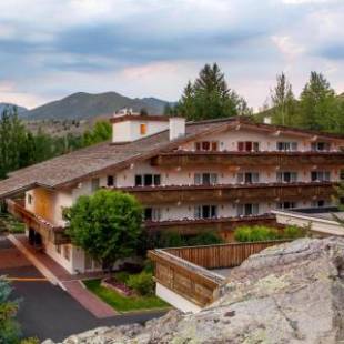 Фотографии гостиницы 
            Knob Hill Inn