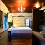 Фотография гостиницы The Pines Cottages