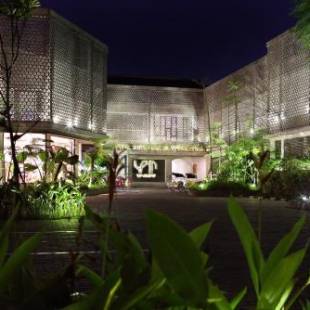 Фотографии гостиницы
YATS Colony