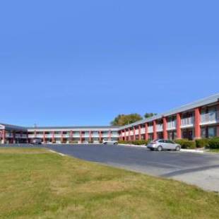 Фотографии мини отеля
Red Roof Inn Berea