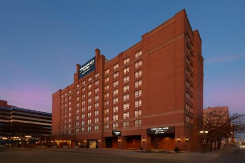 Фотография гостиницы TownePlace Suites by Marriott Windsor