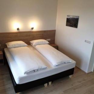 Фотографии мини отеля 
            Hvammból Guesthouse