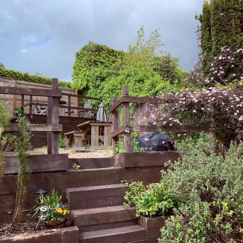 Фотографии гостевого дома 
            Cosy Cotswold cottage based in Painswick the Queen of the Cotswolds