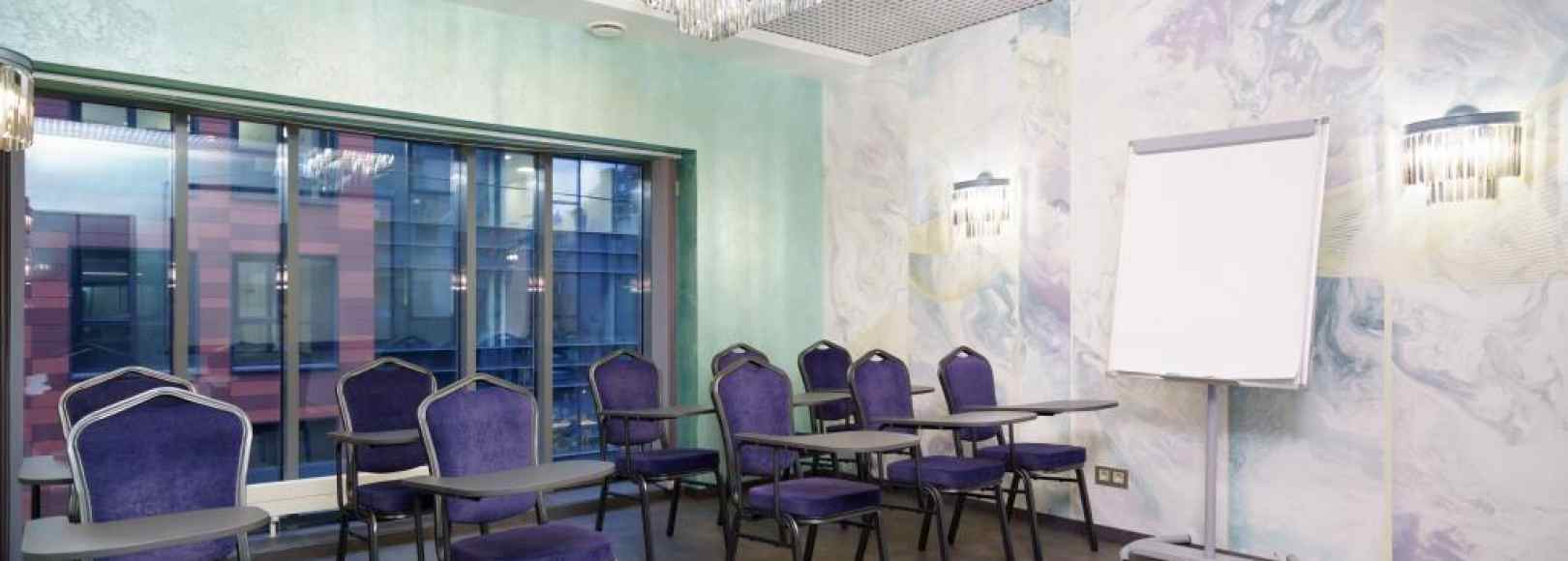 Фотография комнаты для переговоров Малый зал