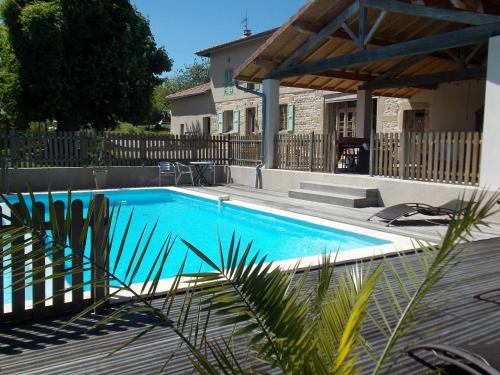 Фотография мини отеля A La Mare du Vieux Chêne