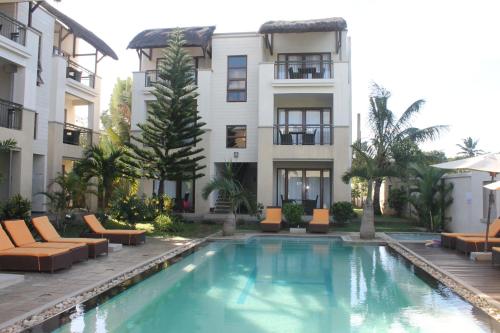 Фотография апарт отеля Grand Bay Suites