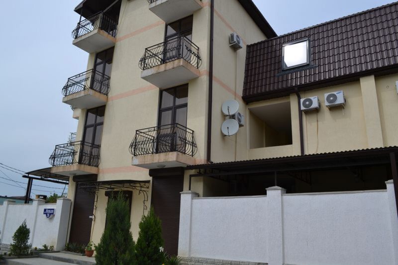 Фотография гостиницы Бриз Фэмили Хотел