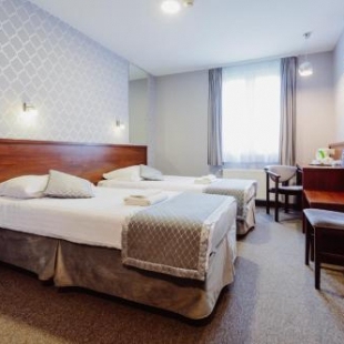 Фотография гостиницы Hotel Fero Express POKOJE KLIMATYZOWANE AC