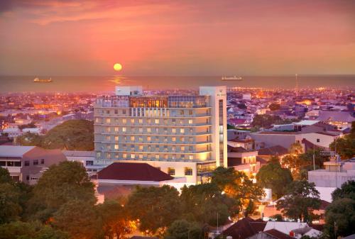Фотография гостиницы Hotel Santika Makassar