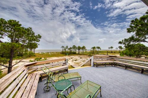 Фотография гостевого дома Tan Lines