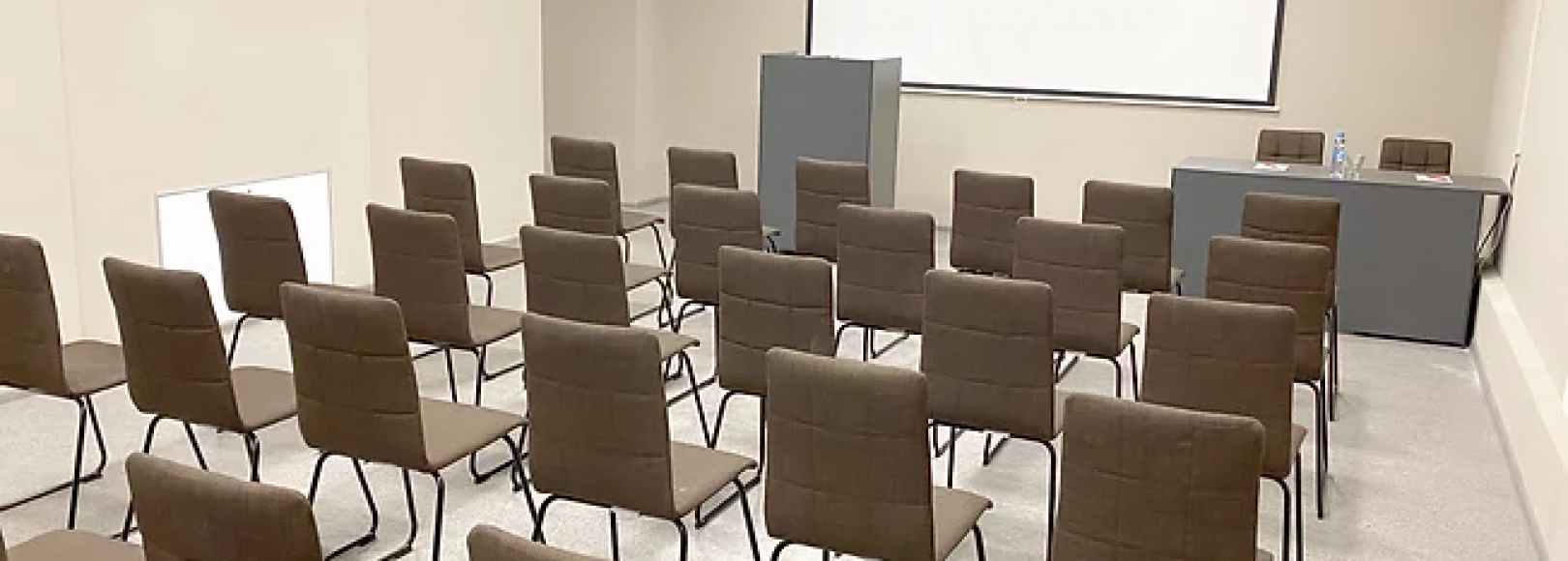 Фотография конференц-зала Конференц-зал УРБАН