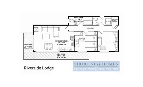 Фотографии гостевого дома 
            Secluded, New Forest Riverside Lodge